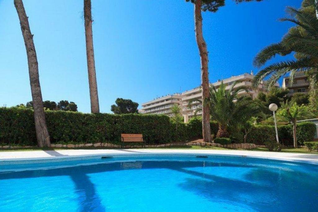 Апартаменты Sunflat Holidays Llum Swimming Pool Салоу Экстерьер фото